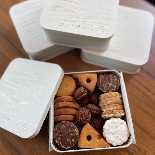 item-list__bg-img