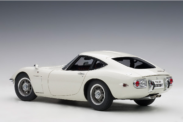 トヨタ2000GT（ホワイト）