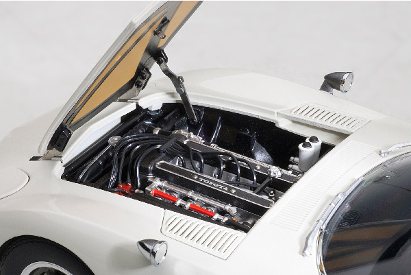 トヨタ2000GT（ホワイト）
