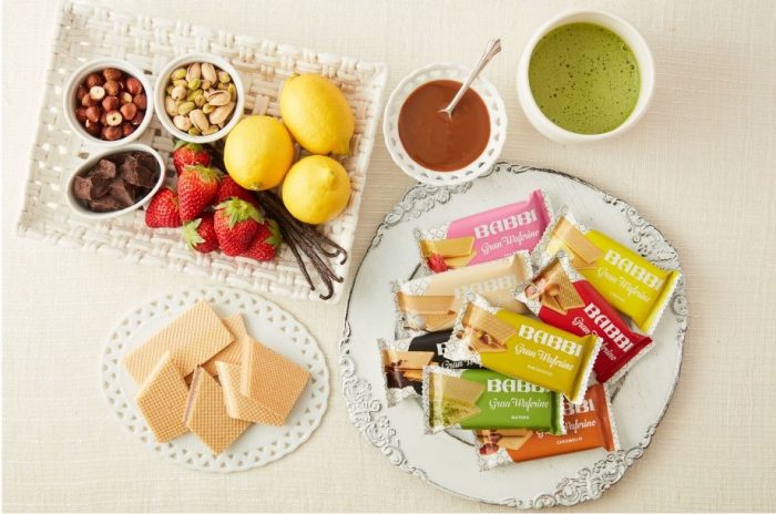 ＜BABBI＞ 別次元のウエハースは、イタリアの縁起菓子から。