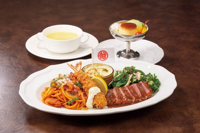 カフェ＆レストラン　ランドマーク