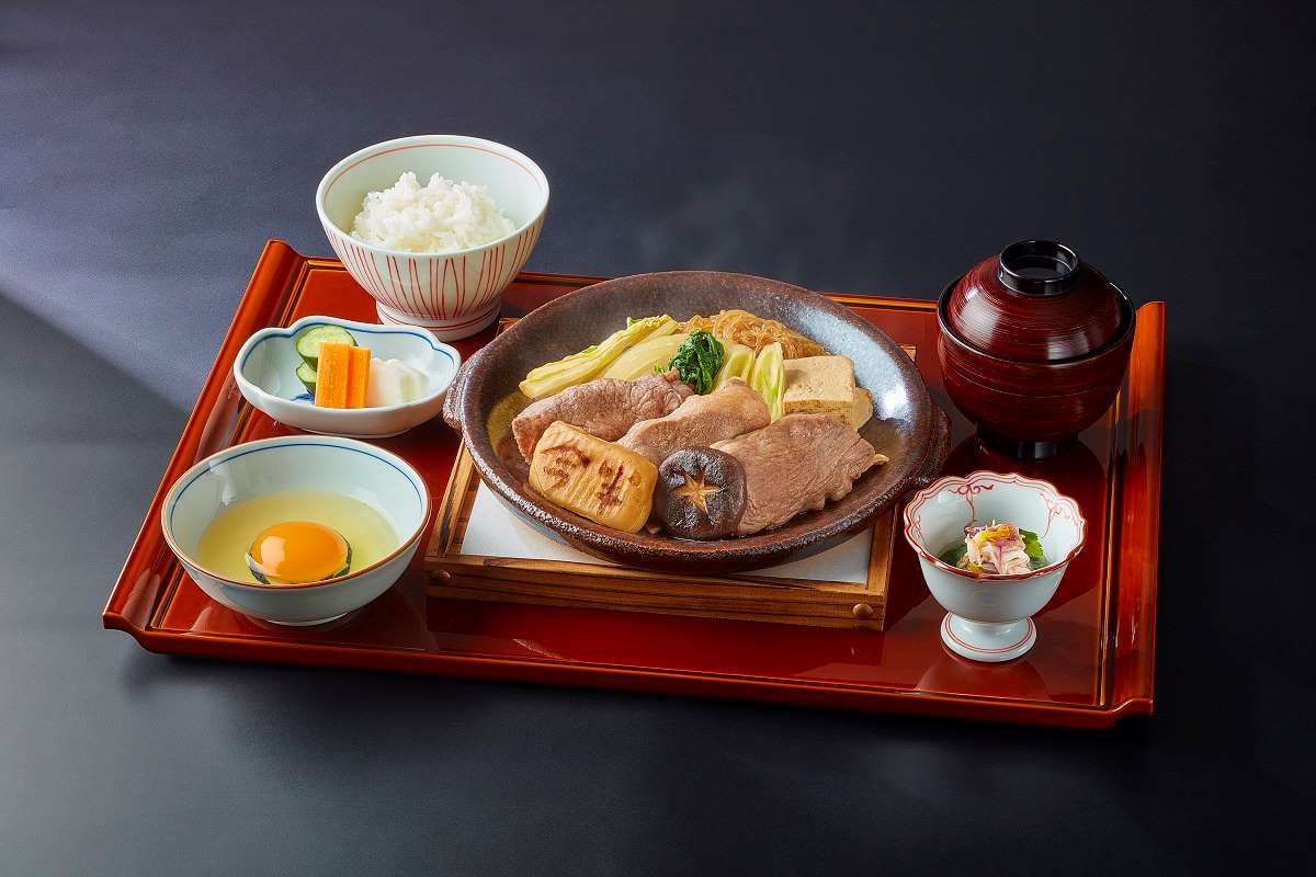 陶板すき焼昼膳 