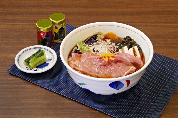 信州プレミアム牛肉牛しゃぶ蕎麦