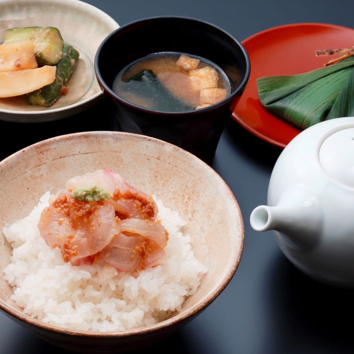 日本料理「はしたて」