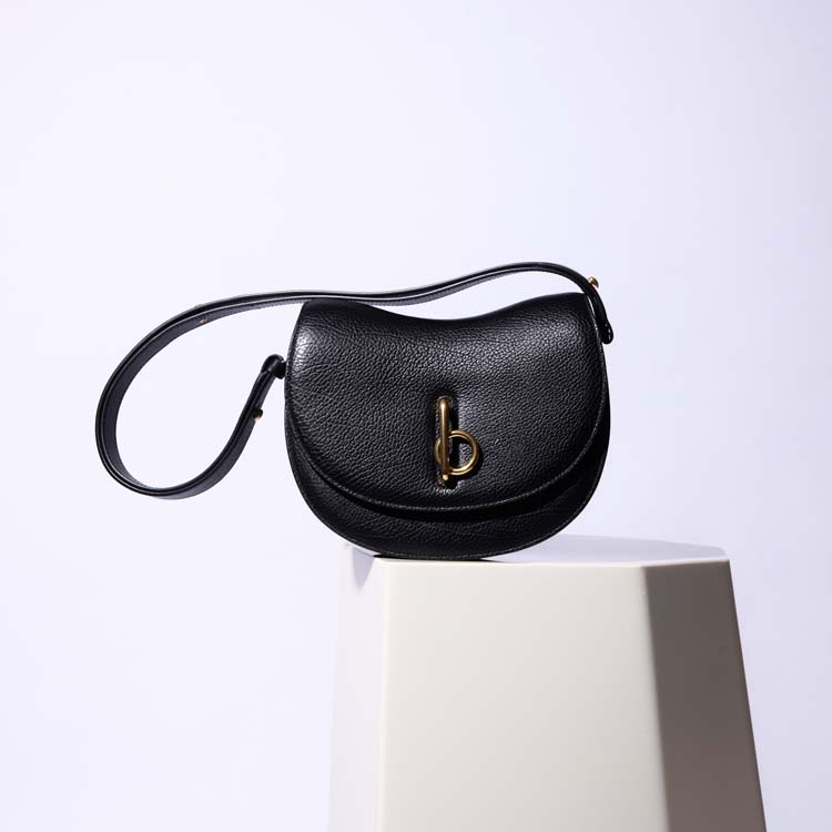 
＜BURBERRY／バーバリー＞