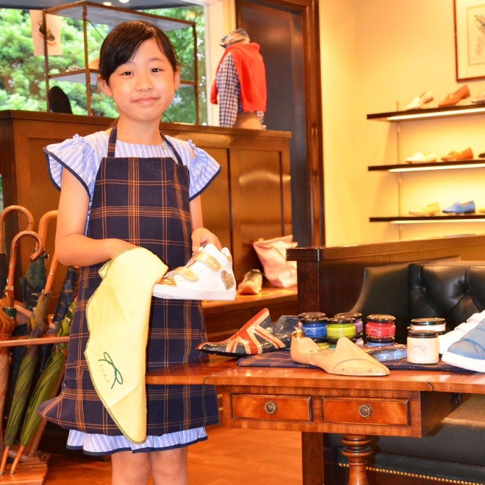 ＜Enfant d' ALKA＞お父さんの靴磨き、職人体験！