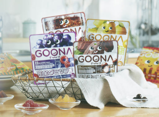 ＜GOONA＞