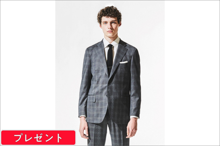 ＜マッキントッシュ ロンドン＞
