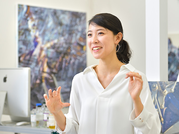 牧田愛展 artifact 油絵で描く無機質と有機質の境界線 living art 三越伊勢丹オンラインストア 公式