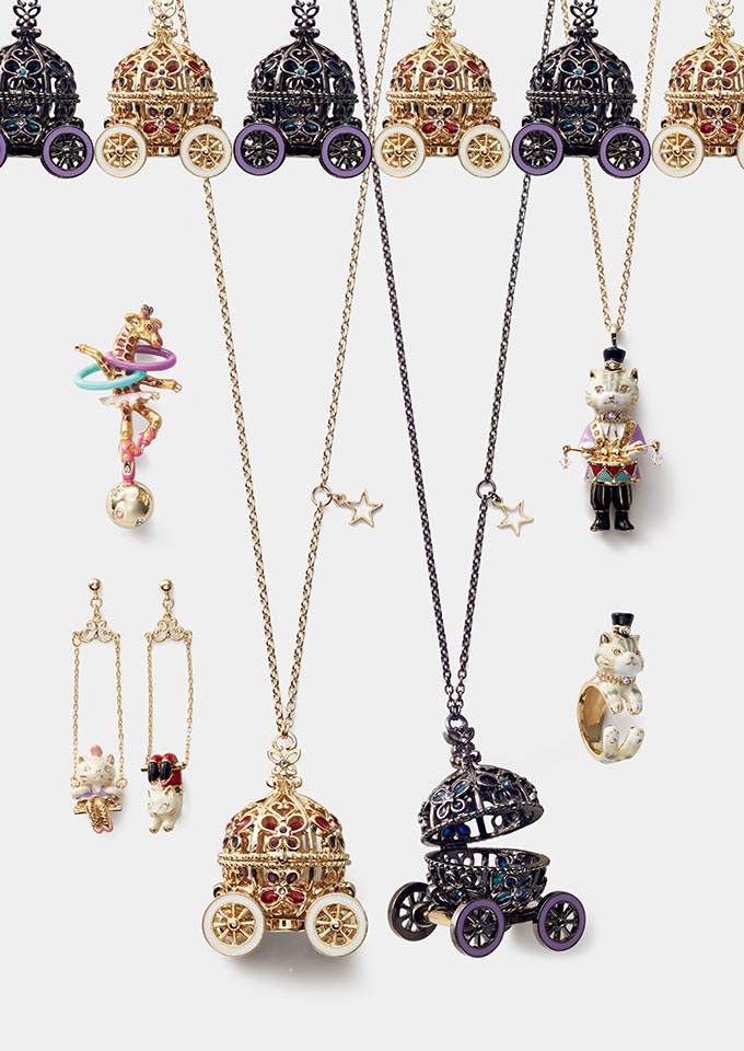 ANNA SUI<アナ スイ>