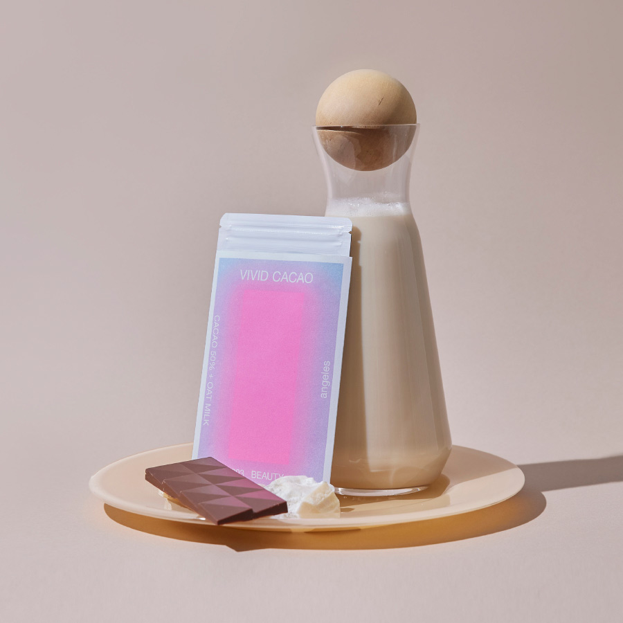 ＜VIVID CACAO/ビビッドカカオ＞003　BEAUTY (ビューティ) 2,376円
