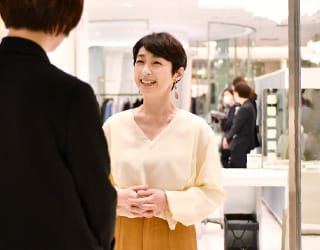 ［レディスファッション］