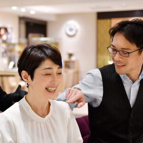 おうち時間も気分よくごきげんジュエリー。