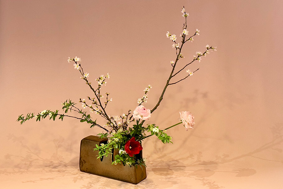 ＜アトリエきは＞桜を楽しもう！親子いけばな体験