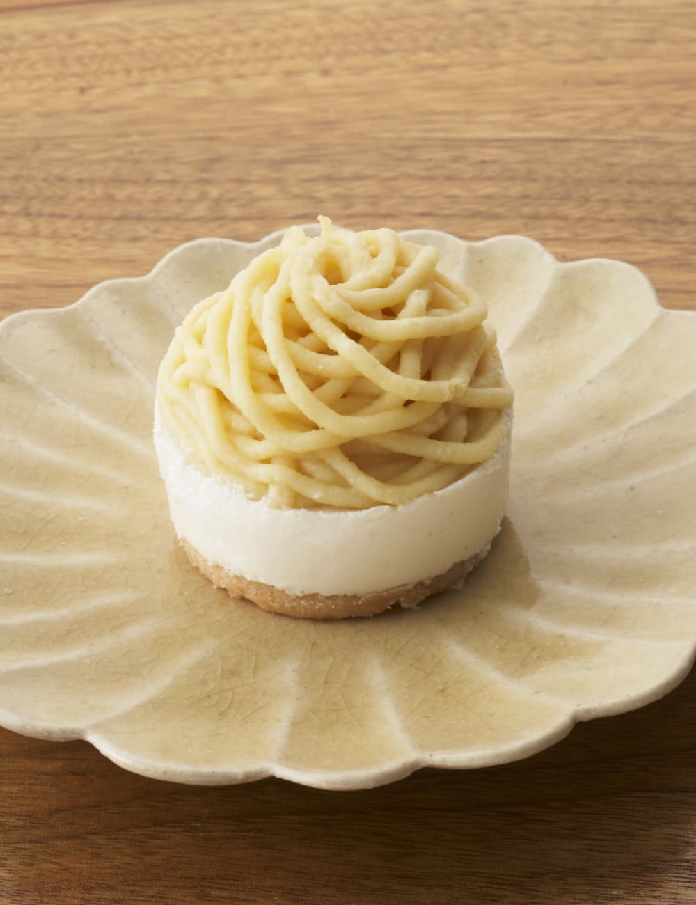 ＜野尻ケイク sweets store＞RAWカップケーキ さつまいもの塩バニラモンブラン951円