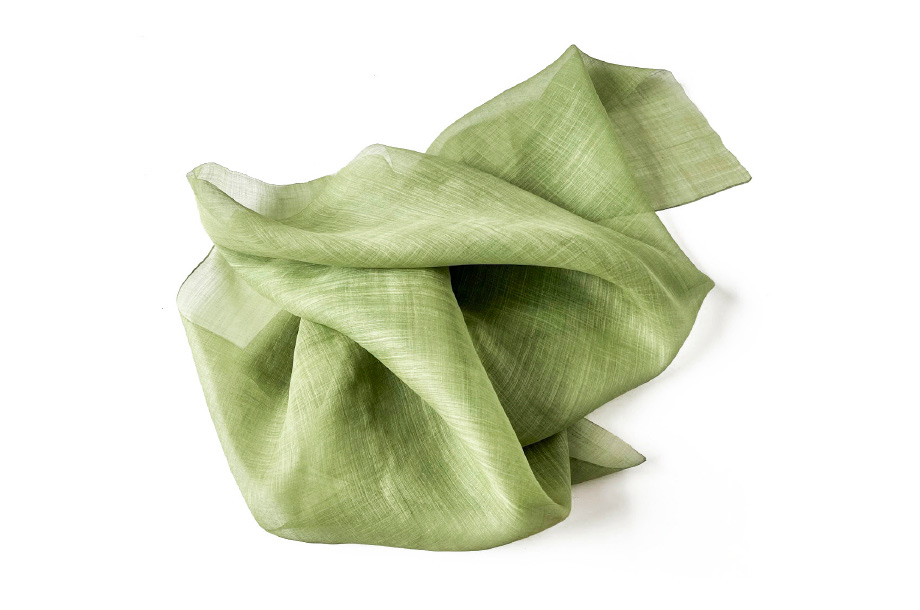 辛ピーニャのストール 49,500円(植物繊維 (パイナップル)100％/76×200cm)