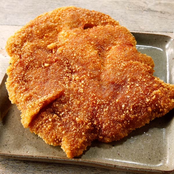 ＜龍飯店＞