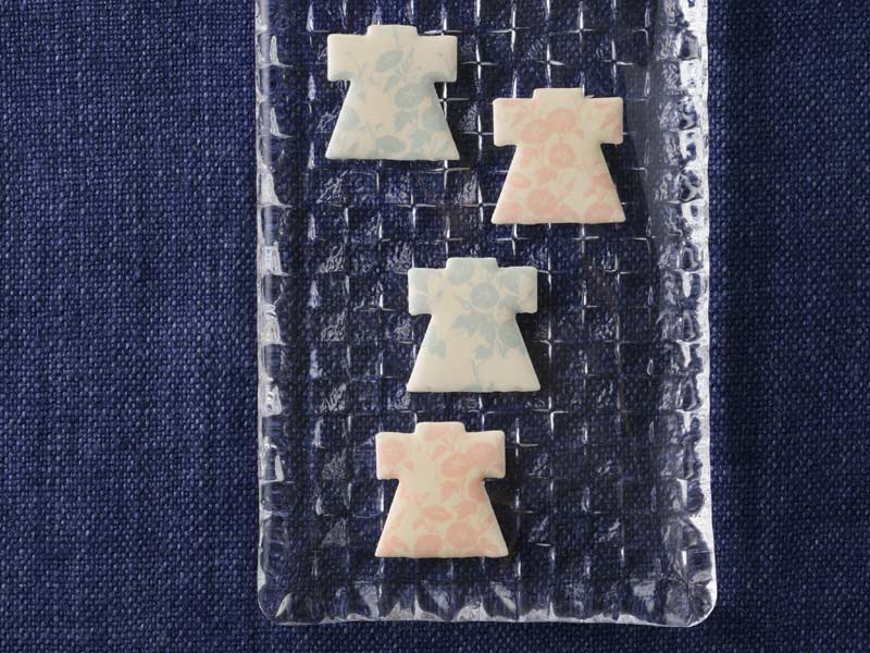 富山<薄氷本舗 五郎丸屋>季節の薄氷「浴衣」