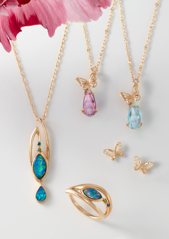 STAR JEWELRY〈スタージュエリー〉