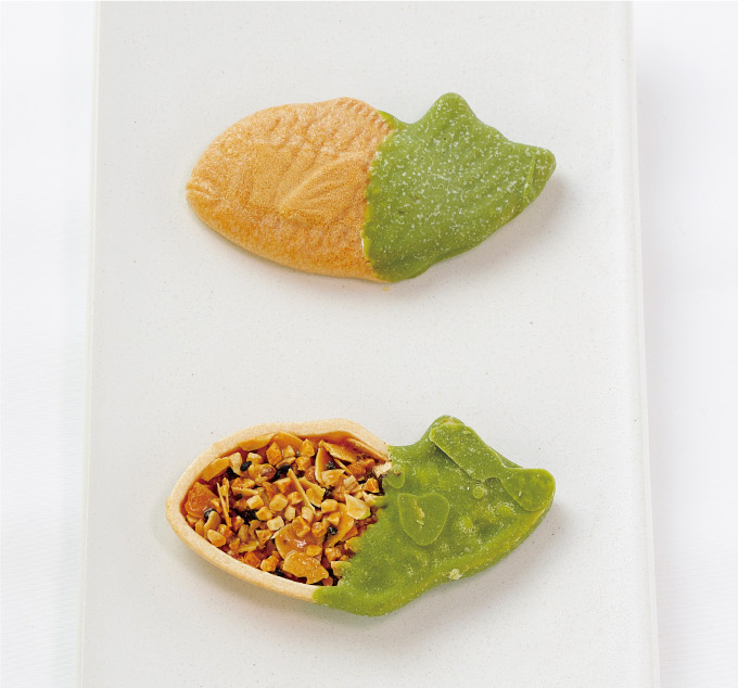 ＜旬果瞬菓 共楽堂＞おめで鯛　抹茶ちょこ