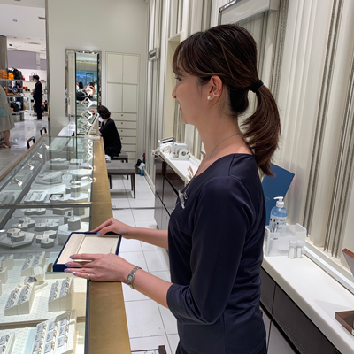 〈ヴァンドーム 青山 プルミエール〉伊勢丹新宿店長 佐藤愛さん