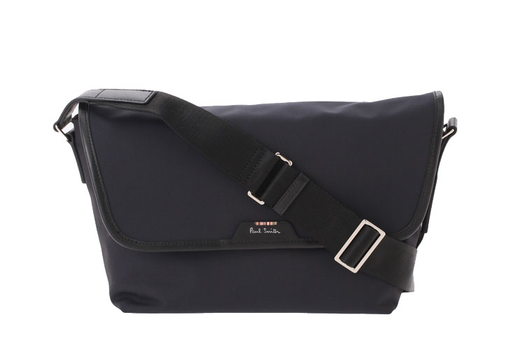 ショルダーバッグ（ポリエステル、床革（牛）/高さ18cm、横上部33cm、横下部24.5cm、マチ10.5cm、重さ560g、ショルダー長さ最長138cm、最短90cm） 17,160円