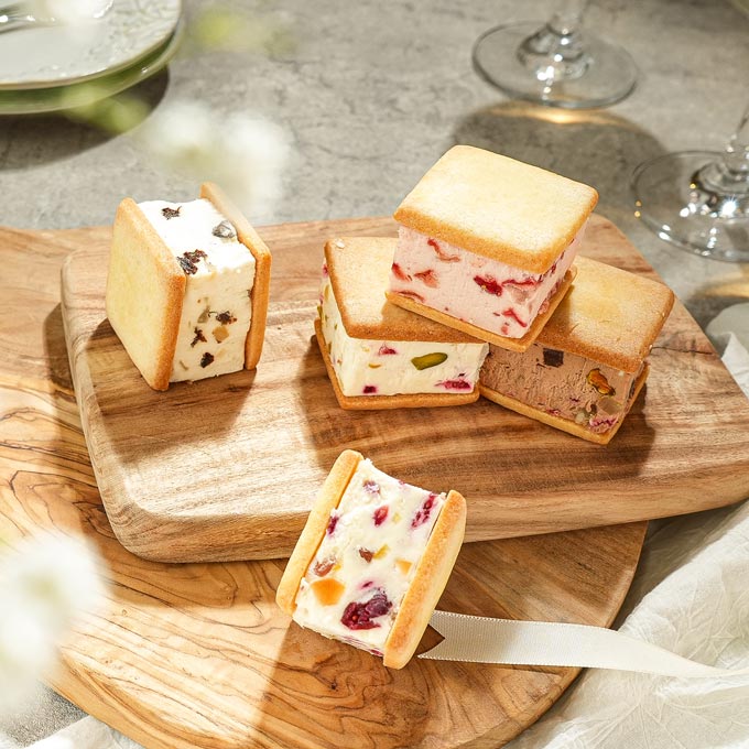 ＜This is CASSATA.＞