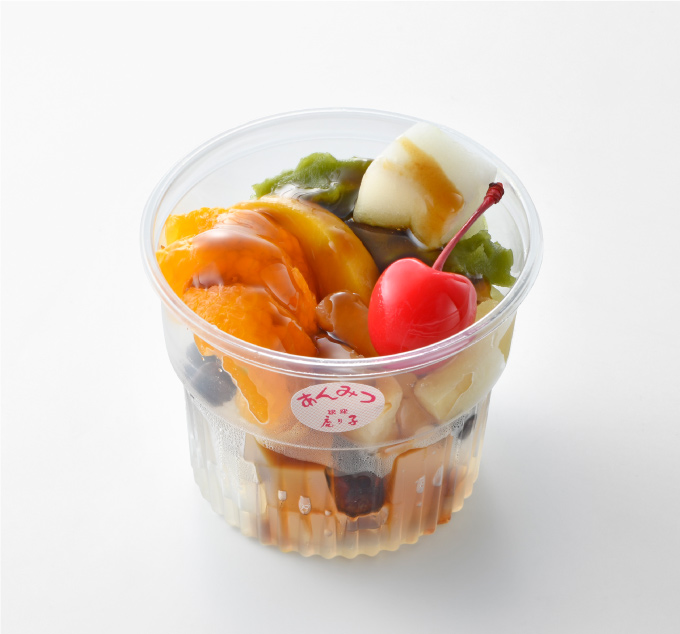 ＜銀座鹿乃子＞抹茶餡のあんみつ