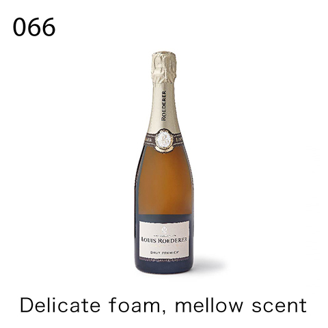 Delicate foam, mellow scent