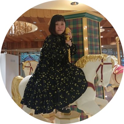 イセタニスタ　りえさん