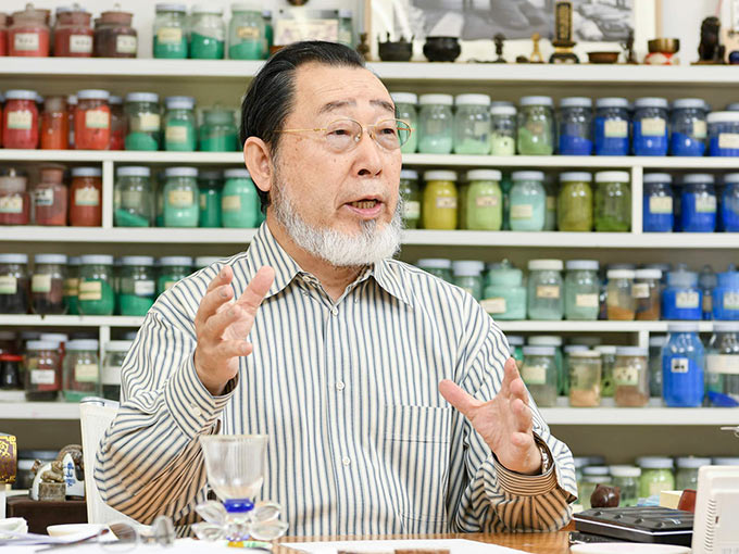 インタビューに答える中島氏