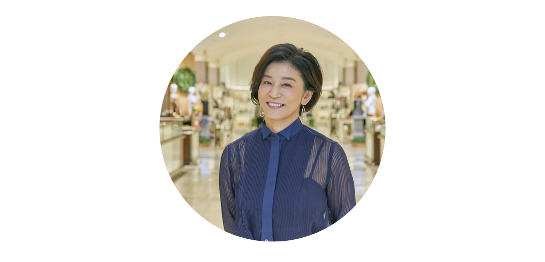 プロフィール