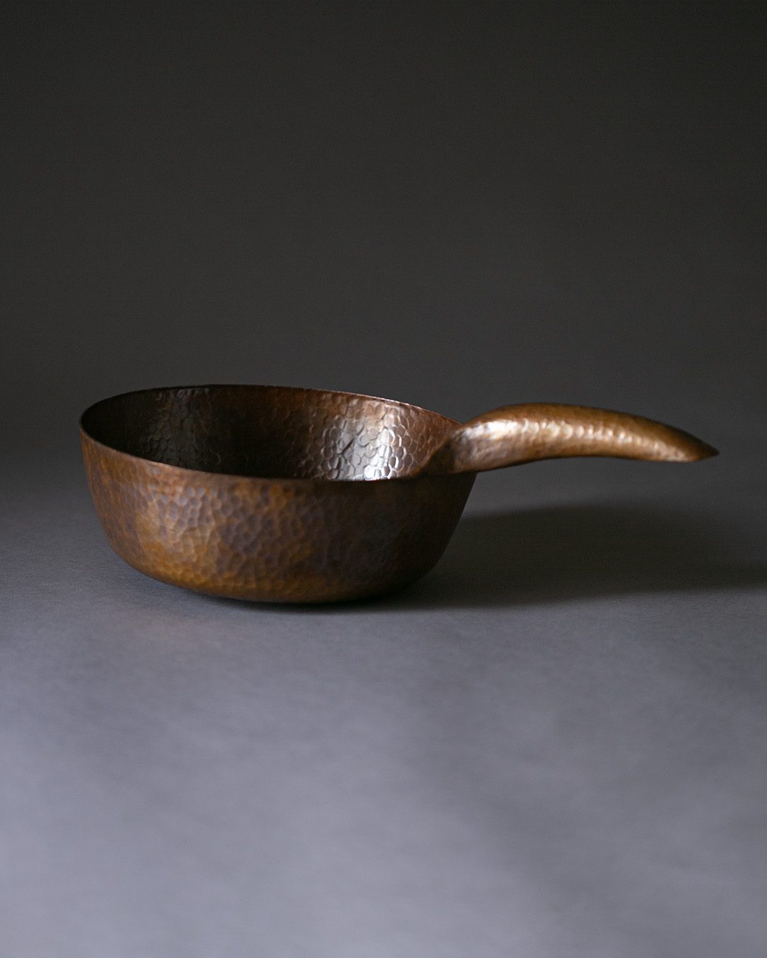 Babaghuri Kitchen 銅の鍋展 | リビングルーム・インテリア Babaghuri Kitchen 銅の鍋展 | リビングルーム・インテリア
