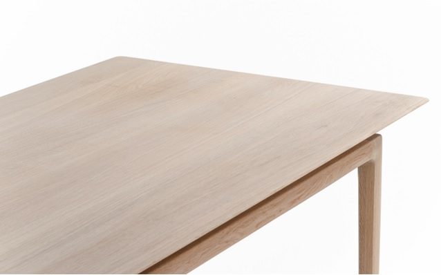 Time & Style＞Dining room ー空間に静かに馴染む、シンプルな
