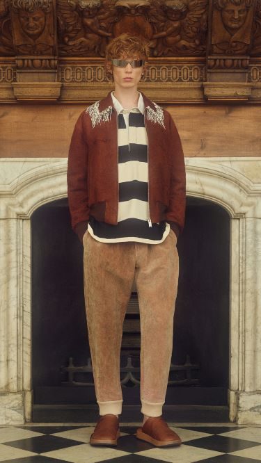 ＜McQueen/マックイーン＞メンズ館6階リフレッシュオープン    
  
  
  
