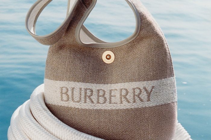 ＜BURBERRY/バーバリー＞新作バッグをフィーチャーしたポップアップストアを開催