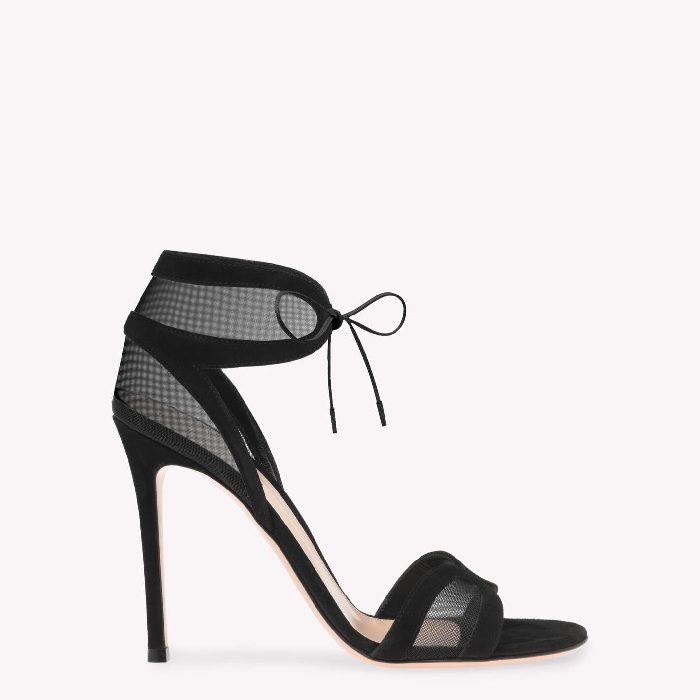 Gianvito Rossi＞ 2024 WINTER RESORT POP UP | 婦人靴 | 伊勢丹 新宿店 | 三越伊勢丹店舗情報